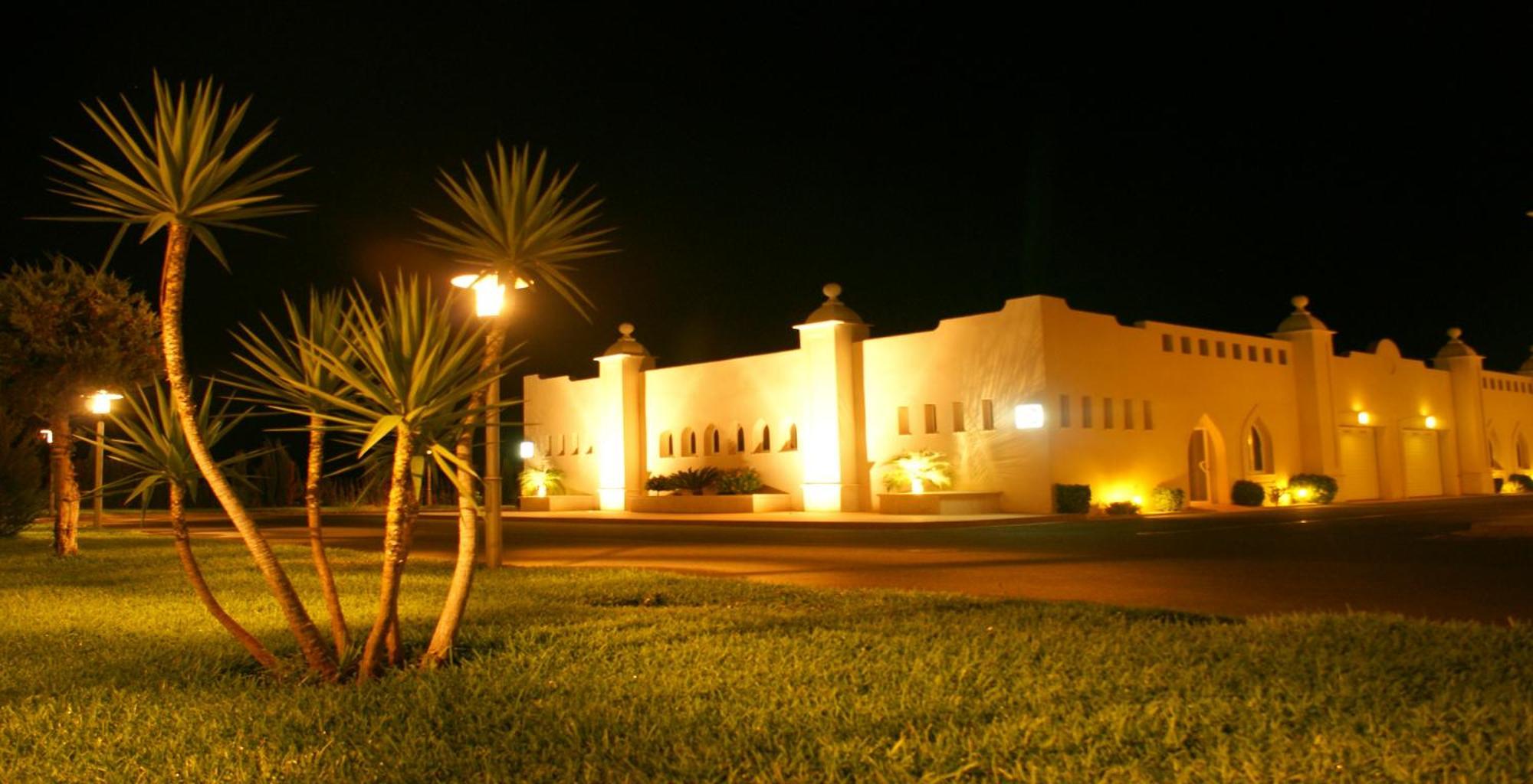 Hotel Alkalat Alcalá de Guadaira Extérieur photo